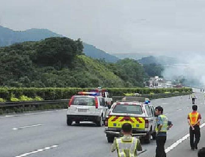 最新高速交通事故报道